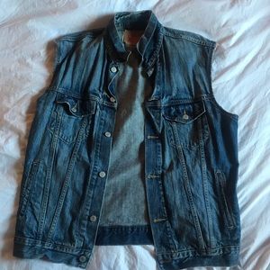 Levi’s Jean Vest